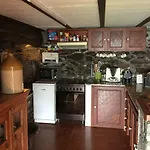 Casa Dos Falcoes De Construcao Tradicional Fajã da Ovelha