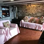 Casa Dos Falcoes De Construcao Tradicional Ferienhaus Fajã da Ovelha