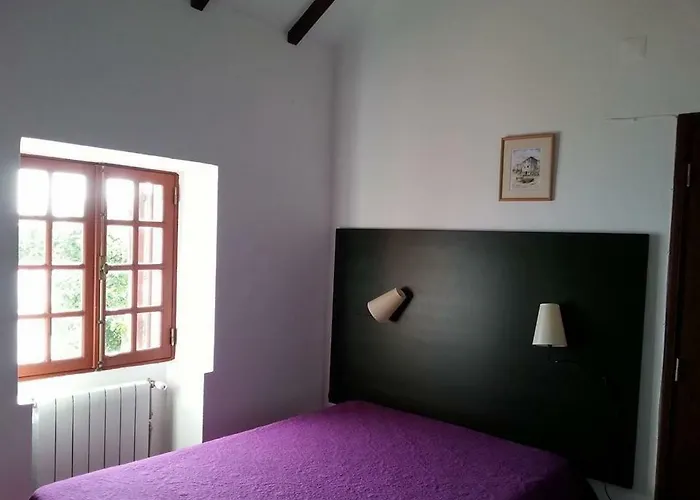 Casa Dos Falcoes De Construcao Tradicional *