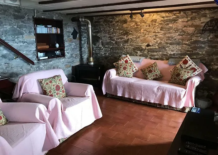 Casa Dos Falcoes De Construcao Tradicional Ferienhaus Fajã da Ovelha