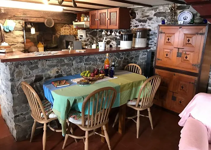 Ferienhaus Casa Dos Falcoes De Construcao Tradicional