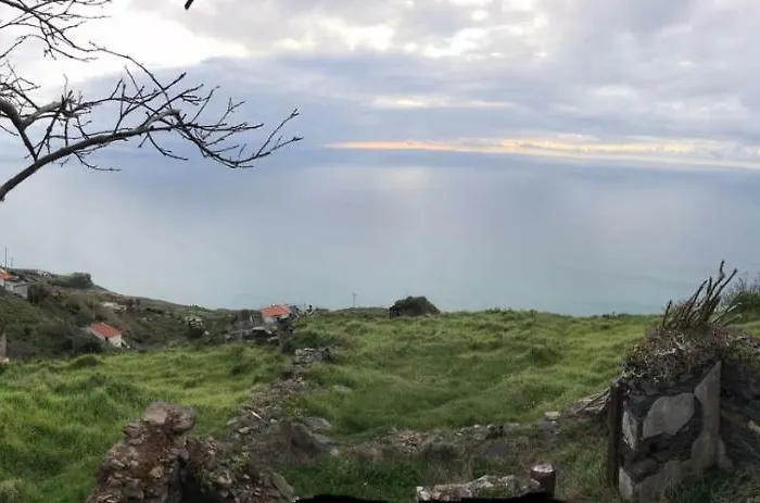 Ferienhaus Casa Dos Falcoes De Construcao Tradicional Fajã da Ovelha